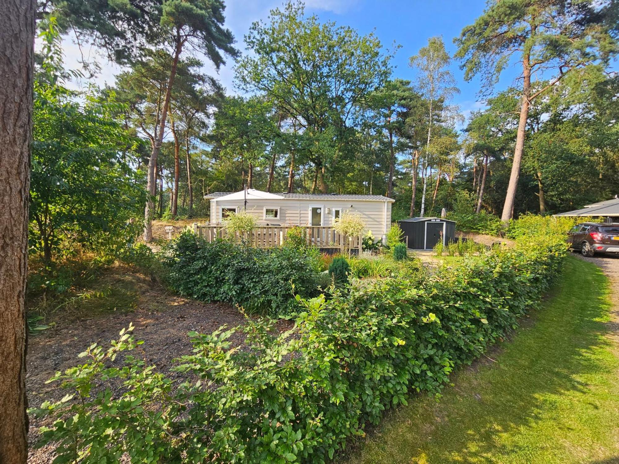 Luxe 4 Persoons Chalet Op 5 Sterren Camping Raalte Exterior foto